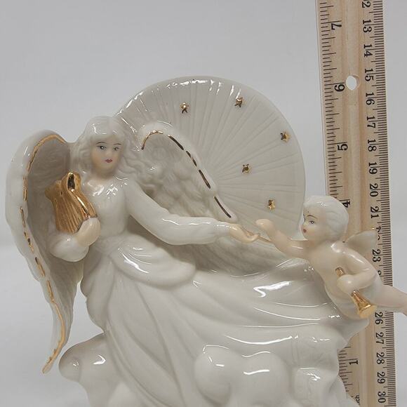 Vintage Christmas Decor Avon Angel & Cherub Porcelain Figurine Gold Stars 1998 - Picture 15 of 15